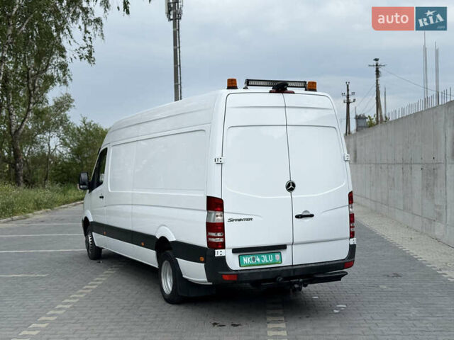 Белый Мерседес Sprinter, объемом двигателя 3 л и пробегом 245 тыс. км за 35351 $, фото 14 на Automoto.ua