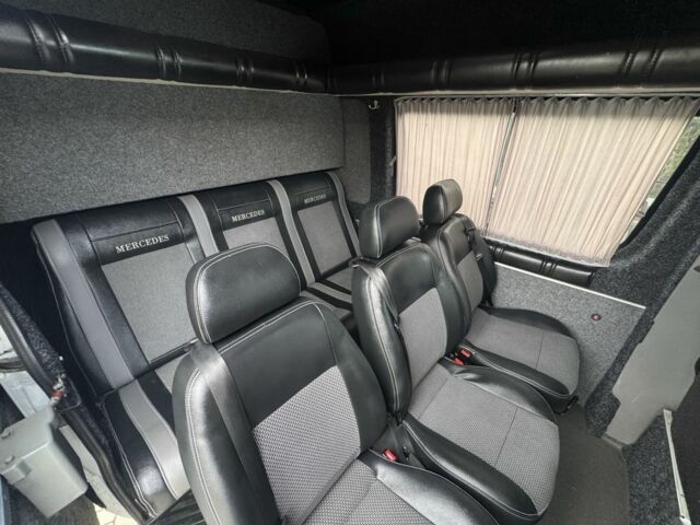 Белый Мерседес Sprinter, объемом двигателя 2.1 л и пробегом 564 тыс. км за 21999 $, фото 8 на Automoto.ua