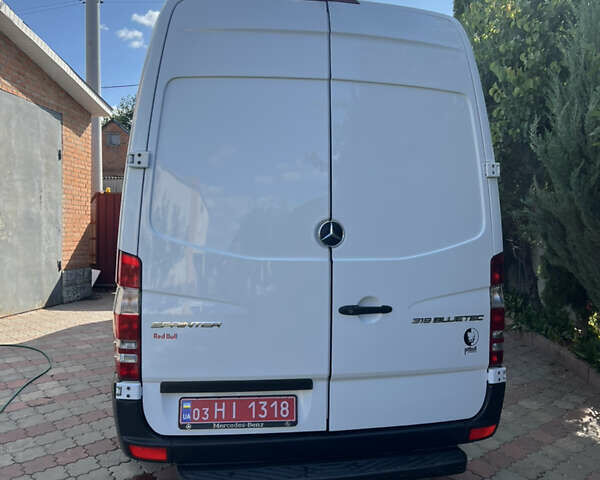 Мерседес Sprinter 2015 в Виннице на Automoto.ua Белый Мерседес Sprinter, объемом двигателя 3 л и пробегом 260 тыс. км за 27500 $, фото 3 на Automoto.ua