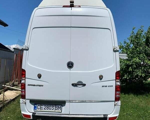 Білий Мерседес Sprinter, об'ємом двигуна 2.14 л та пробігом 335 тис. км за 27296 $, фото 3 на Automoto.ua