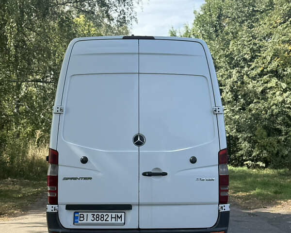 Білий Мерседес Sprinter, об'ємом двигуна 2.14 л та пробігом 396 тис. км за 14200 $, фото 7 на Automoto.ua
