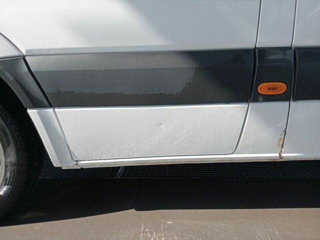 Белый Мерседес Sprinter, объемом двигателя 2.1 л и пробегом 290 тыс. км за 15400 $, фото 10 на Automoto.ua