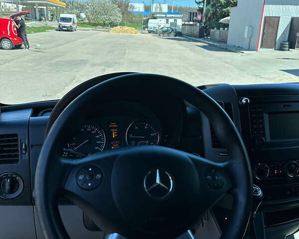 Белый Мерседес Sprinter, объемом двигателя 2.1 л и пробегом 1000 тыс. км за 19000 $, фото 5 на Automoto.ua