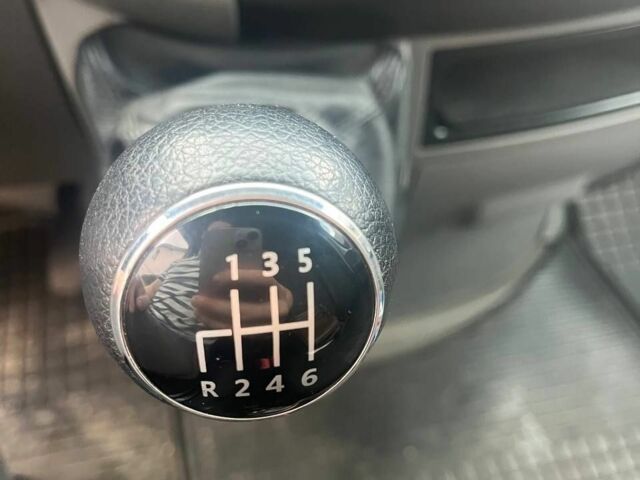 Білий Мерседес Sprinter, об'ємом двигуна 0 л та пробігом 490 тис. км за 17700 $, фото 7 на Automoto.ua