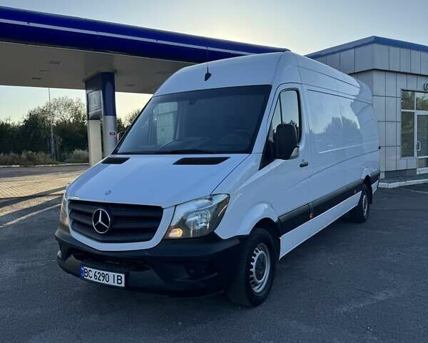 Белый Мерседес Sprinter, объемом двигателя 2.1 л и пробегом 325 тыс. км за 15999 $, фото 5 на Automoto.ua