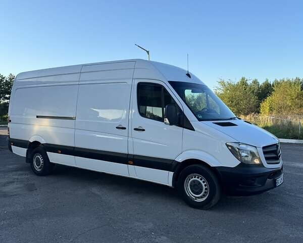 Белый Мерседес Sprinter, объемом двигателя 2.1 л и пробегом 325 тыс. км за 15999 $, фото 19 на Automoto.ua