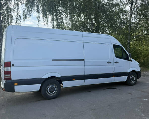 Білий Мерседес Sprinter, об'ємом двигуна 2.14 л та пробігом 396 тис. км за 14200 $, фото 3 на Automoto.ua