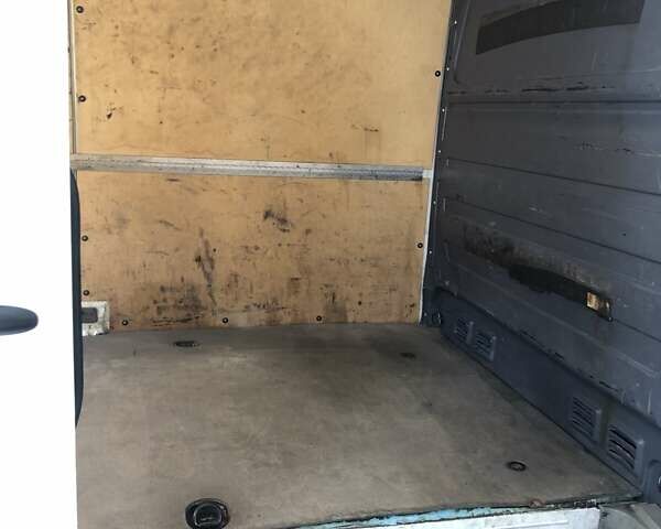 Белый Мерседес Sprinter, объемом двигателя 2.87 л и пробегом 400 тыс. км за 17500 $, фото 8 на Automoto.ua