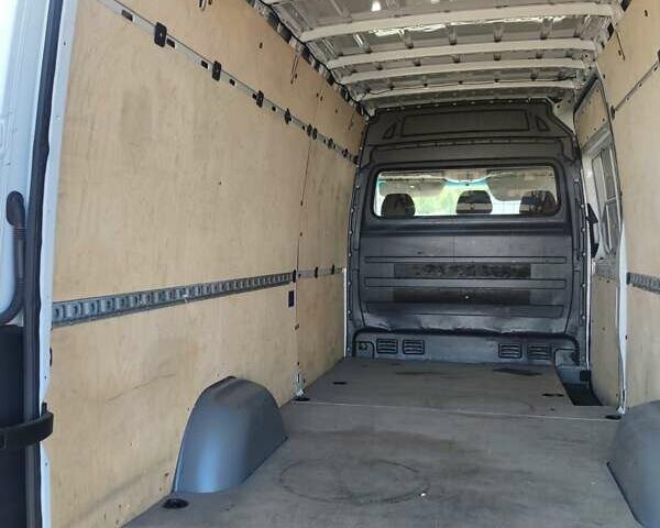 Белый Мерседес Sprinter, объемом двигателя 2.1 л и пробегом 301 тыс. км за 15999 $, фото 38 на Automoto.ua