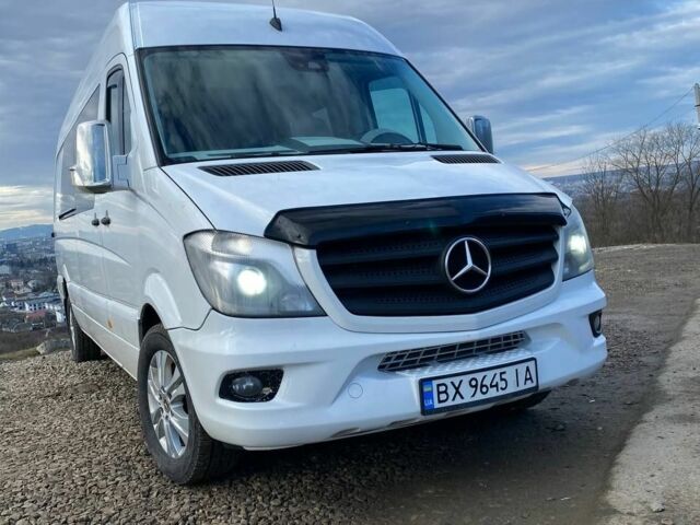 Белый Мерседес Sprinter, объемом двигателя 3 л и пробегом 700 тыс. км за 30034 $, фото 1 на Automoto.ua