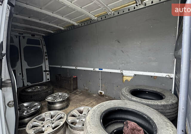Белый Мерседес Sprinter, объемом двигателя 3 л и пробегом 440 тыс. км за 28500 $, фото 28 на Automoto.ua