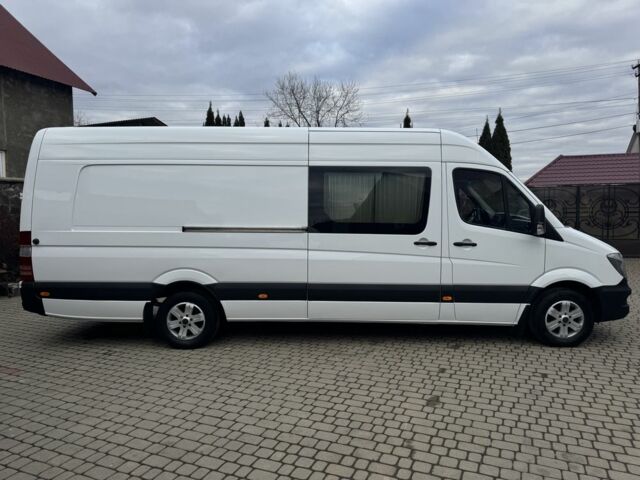 Белый Мерседес Sprinter, объемом двигателя 2.1 л и пробегом 564 тыс. км за 21999 $, фото 18 на Automoto.ua