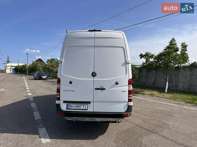 Белый Мерседес Sprinter, объемом двигателя 2.14 л и пробегом 510 тыс. км за 15500 $, фото 8 на Automoto.ua