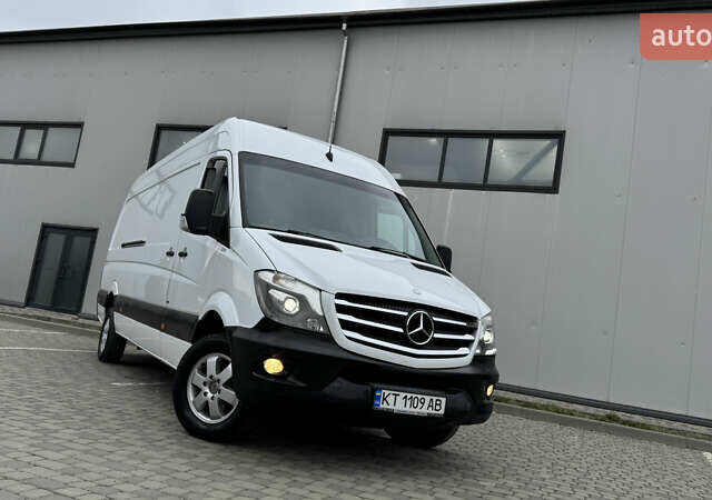 Белый Мерседес Sprinter, объемом двигателя 3 л и пробегом 440 тыс. км за 28500 $, фото 14 на Automoto.ua