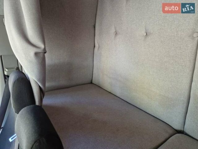 Белый Мерседес Sprinter, объемом двигателя 2.2 л и пробегом 340 тыс. км за 17500 $, фото 18 на Automoto.ua