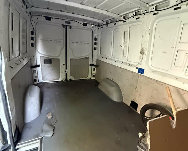 Белый Мерседес Sprinter, объемом двигателя 2.1 л и пробегом 303 тыс. км за 16500 $, фото 11 на Automoto.ua