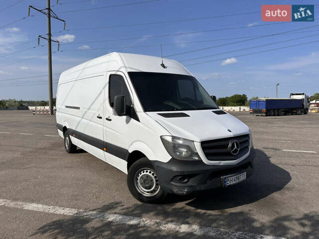Белый Мерседес Sprinter, объемом двигателя 2.14 л и пробегом 510 тыс. км за 15500 $, фото 4 на Automoto.ua