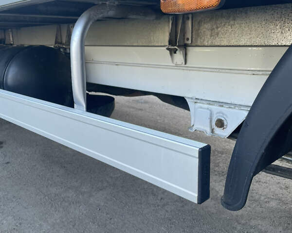 Білий Мерседес Sprinter, об'ємом двигуна 1.8 л та пробігом 600 тис. км за 16500 $, фото 7 на Automoto.ua