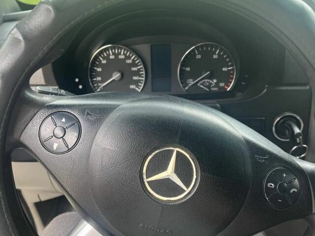 Білий Мерседес Sprinter, об'ємом двигуна 0 л та пробігом 490 тис. км за 17700 $, фото 5 на Automoto.ua