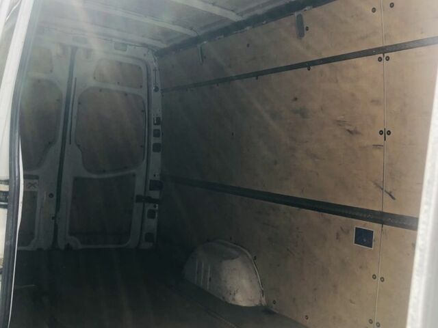 Белый Мерседес Sprinter, объемом двигателя 2.2 л и пробегом 423 тыс. км за 16358 $, фото 6 на Automoto.ua