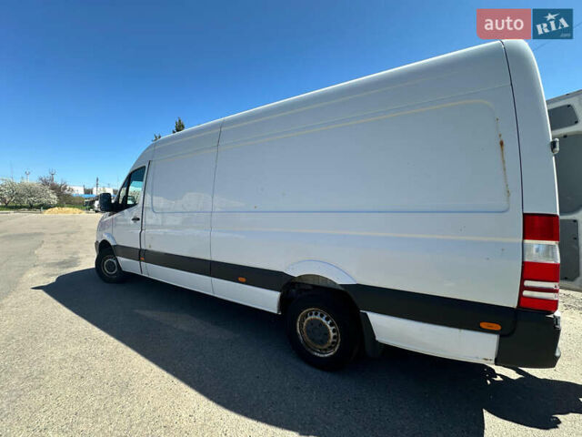 Белый Мерседес Sprinter, объемом двигателя 2.1 л и пробегом 1000 тыс. км за 19000 $, фото 7 на Automoto.ua