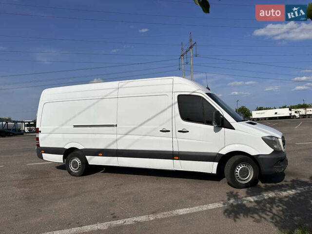 Белый Мерседес Sprinter, объемом двигателя 2.14 л и пробегом 510 тыс. км за 15500 $, фото 5 на Automoto.ua