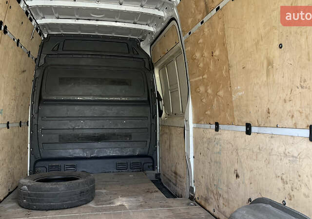 Белый Мерседес Sprinter, объемом двигателя 2.14 л и пробегом 262 тыс. км за 18000 $, фото 12 на Automoto.ua