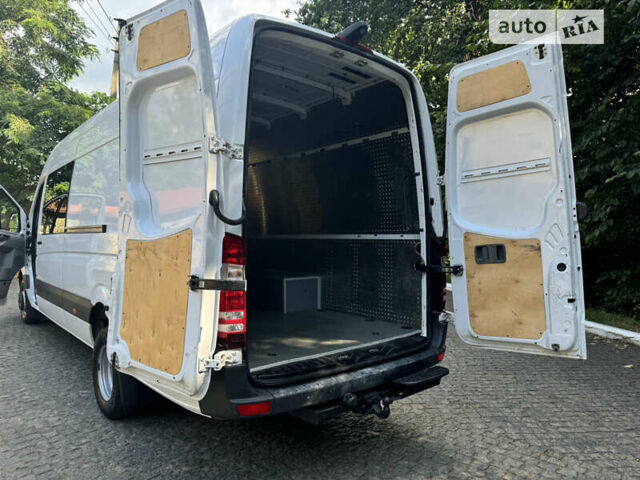 Белый Мерседес Sprinter, объемом двигателя 3 л и пробегом 252 тыс. км за 40254 $, фото 48 на Automoto.ua