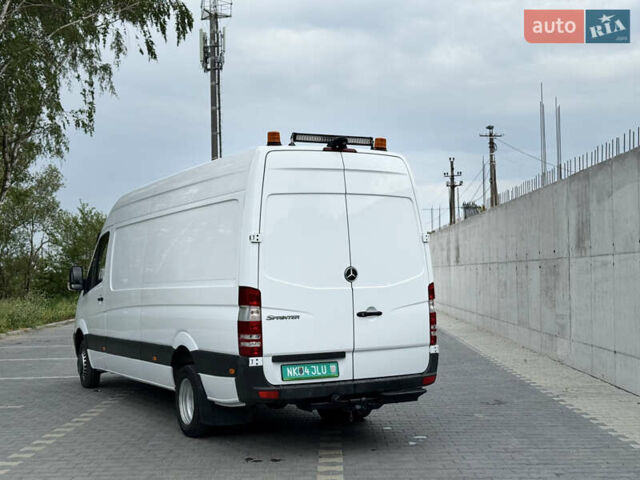 Белый Мерседес Sprinter, объемом двигателя 3 л и пробегом 245 тыс. км за 35351 $, фото 16 на Automoto.ua