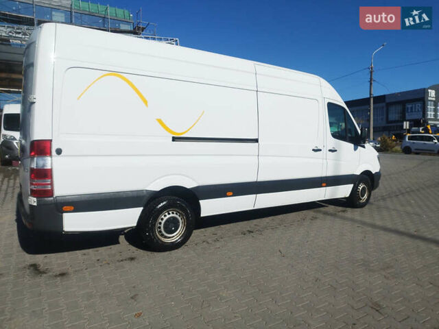 Белый Мерседес Sprinter, объемом двигателя 2.14 л и пробегом 450 тыс. км за 16500 $, фото 5 на Automoto.ua