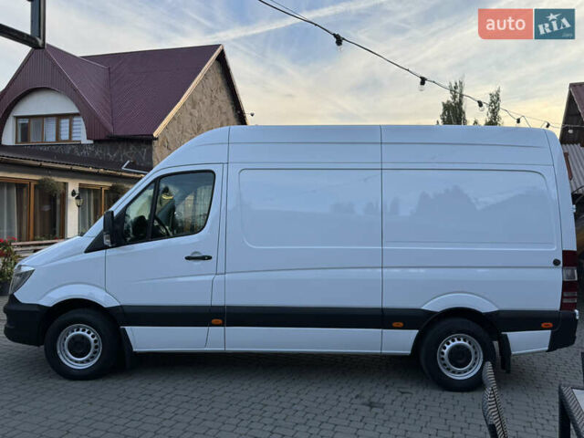 Белый Мерседес Sprinter, объемом двигателя 2.1 л и пробегом 385 тыс. км за 14999 $, фото 9 на Automoto.ua