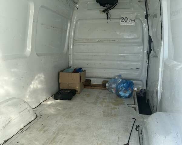 Белый Мерседес Sprinter, объемом двигателя 2.1 л и пробегом 410 тыс. км за 15500 $, фото 12 на Automoto.ua