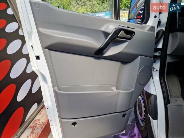 Белый Мерседес Sprinter, объемом двигателя 2.2 л и пробегом 340 тыс. км за 17500 $, фото 25 на Automoto.ua