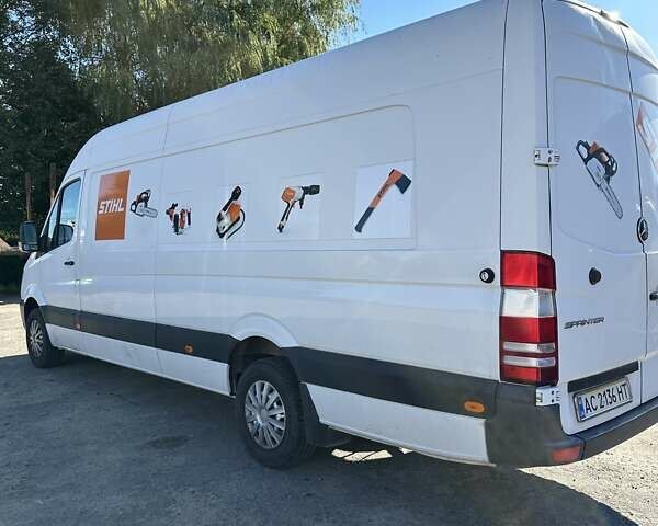 Білий Мерседес Sprinter, об'ємом двигуна 2.14 л та пробігом 150 тис. км за 18000 $, фото 4 на Automoto.ua