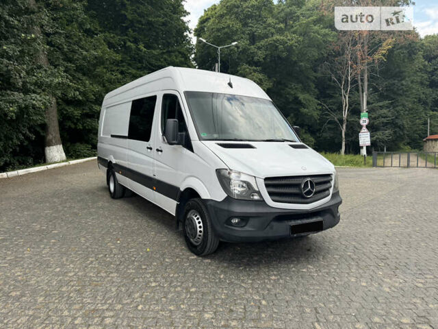 Белый Мерседес Sprinter, объемом двигателя 3 л и пробегом 252 тыс. км за 40254 $, фото 1 на Automoto.ua
