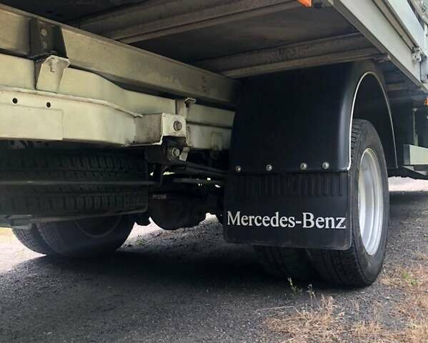 Белый Мерседес Sprinter, объемом двигателя 3 л и пробегом 224 тыс. км за 27000 $, фото 1 на Automoto.ua