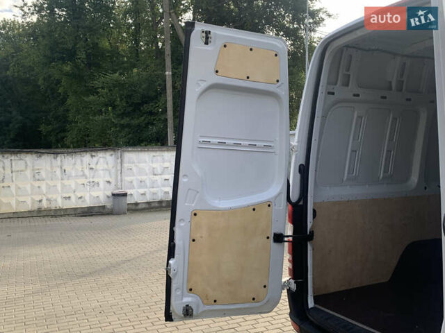 Белый Мерседес Sprinter, объемом двигателя 3 л и пробегом 307 тыс. км за 27990 $, фото 27 на Automoto.ua