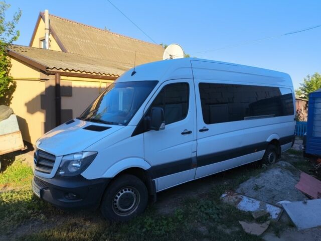 Белый Мерседес Sprinter, объемом двигателя 2.1 л и пробегом 548 тыс. км за 20500 $, фото 2 на Automoto.ua