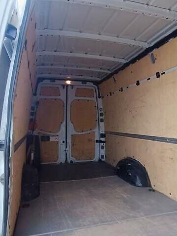 Белый Мерседес Sprinter, объемом двигателя 2.14 л и пробегом 460 тыс. км за 16900 $, фото 12 на Automoto.ua