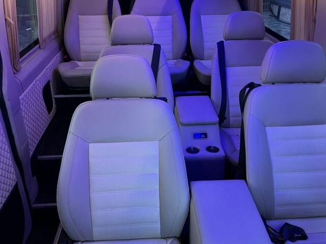 Білий Мерседес Sprinter, об'ємом двигуна 2.1 л та пробігом 320 тис. км за 25000 $, фото 16 на Automoto.ua