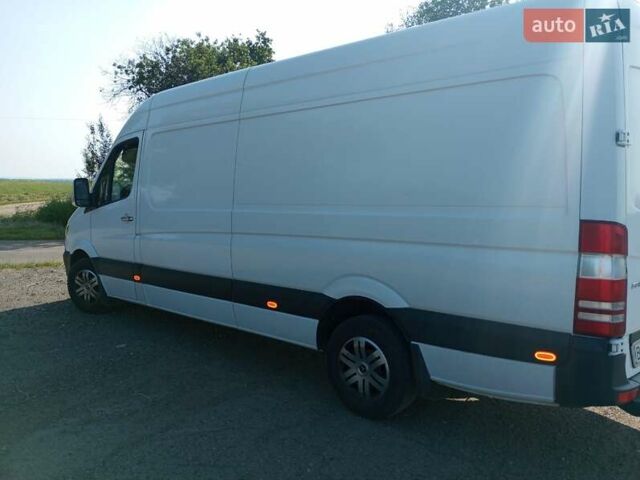 Белый Мерседес Sprinter, объемом двигателя 2.2 л и пробегом 308 тыс. км за 15500 $, фото 21 на Automoto.ua