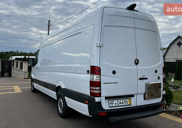Белый Мерседес Sprinter, объемом двигателя 0 л и пробегом 408 тыс. км за 24000 $, фото 10 на Automoto.ua