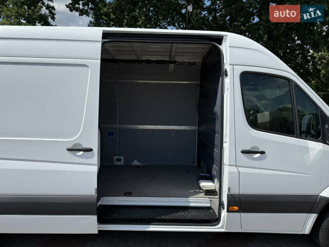 Білий Мерседес Sprinter, об'ємом двигуна 2.14 л та пробігом 331 тис. км за 18900 $, фото 15 на Automoto.ua