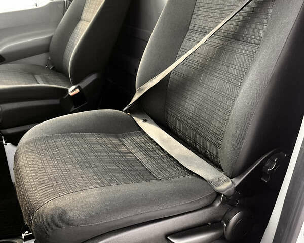 Белый Мерседес Sprinter, объемом двигателя 2.2 л и пробегом 386 тыс. км за 22450 $, фото 23 на Automoto.ua