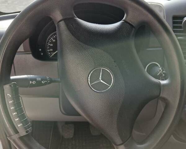 Білий Мерседес Sprinter, об'ємом двигуна 2.14 л та пробігом 270 тис. км за 16800 $, фото 4 на Automoto.ua
