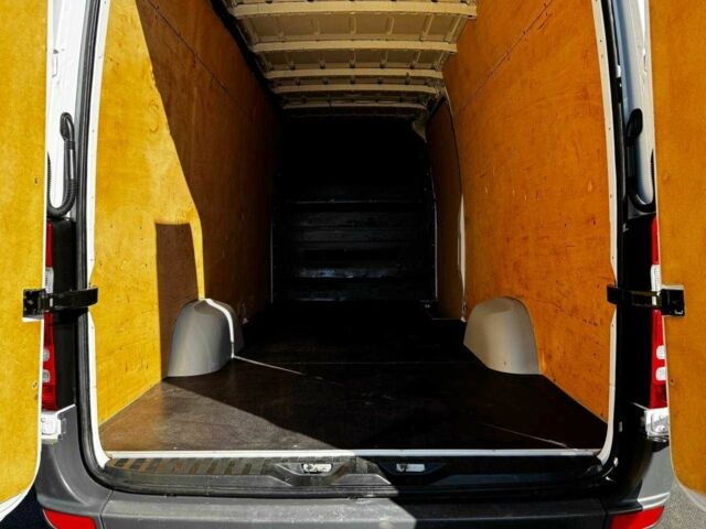 Білий Мерседес Sprinter, об'ємом двигуна 2.2 л та пробігом 316 тис. км за 14999 $, фото 7 на Automoto.ua