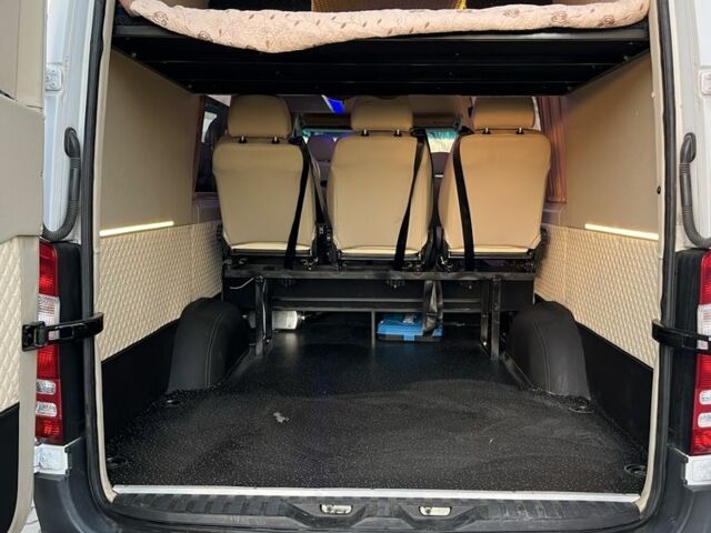 Білий Мерседес Sprinter, об'ємом двигуна 2.1 л та пробігом 320 тис. км за 25000 $, фото 18 на Automoto.ua