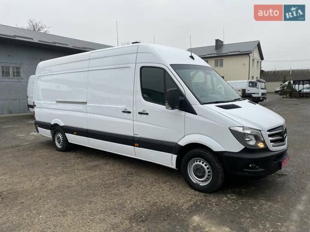 Белый Мерседес Sprinter, объемом двигателя 2.1 л и пробегом 255 тыс. км за 17500 $, фото 5 на Automoto.ua