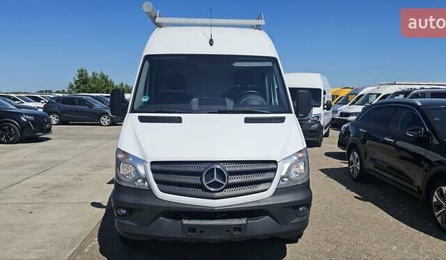 Белый Мерседес Sprinter, объемом двигателя 0 л и пробегом 262 тыс. км за 20500 $, фото 28 на Automoto.ua
