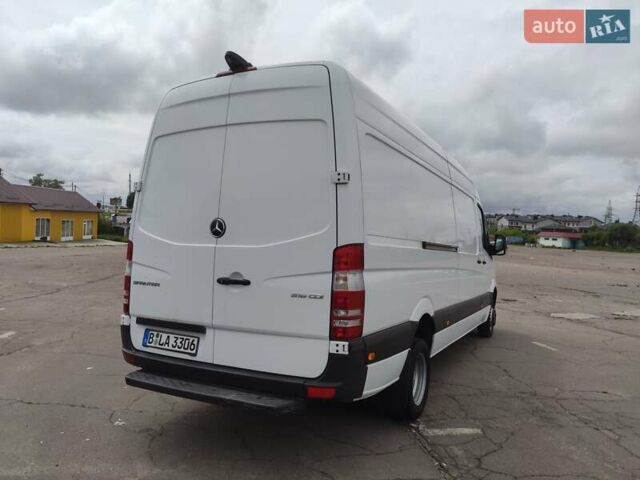 Белый Мерседес Sprinter, объемом двигателя 0 л и пробегом 291 тыс. км за 28900 $, фото 57 на Automoto.ua